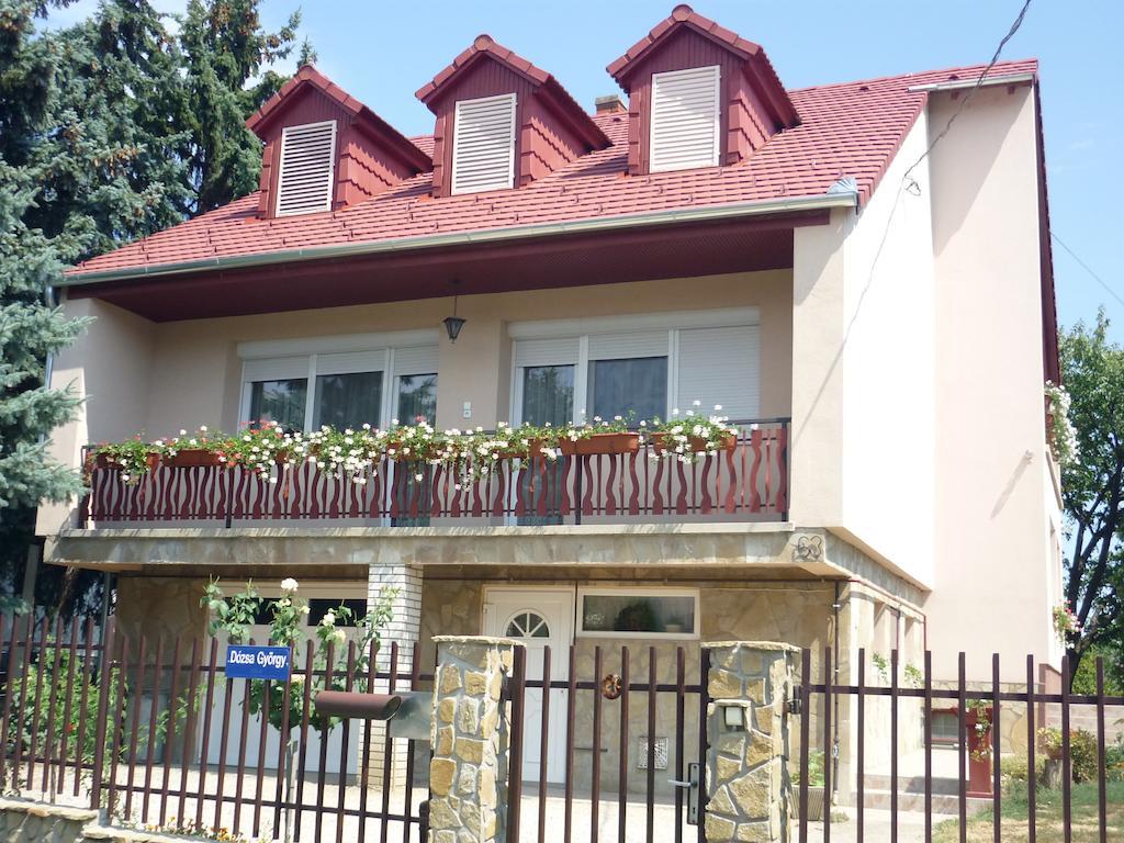 Irenke Vendeghaz Apartment Alsopahok Luaran gambar